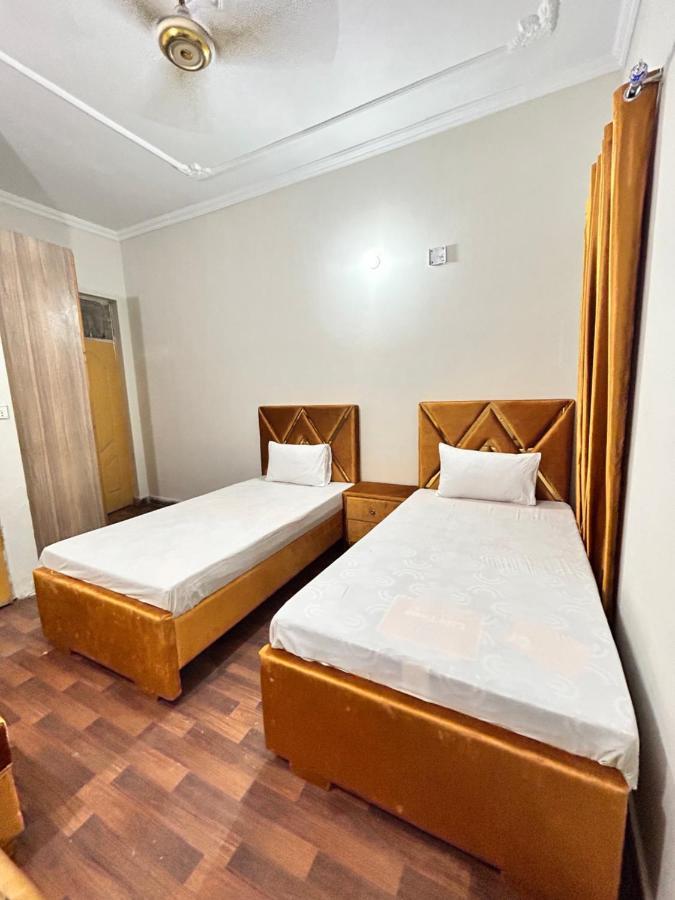 Eden Plus Executive Hotel Lahore Extérieur photo