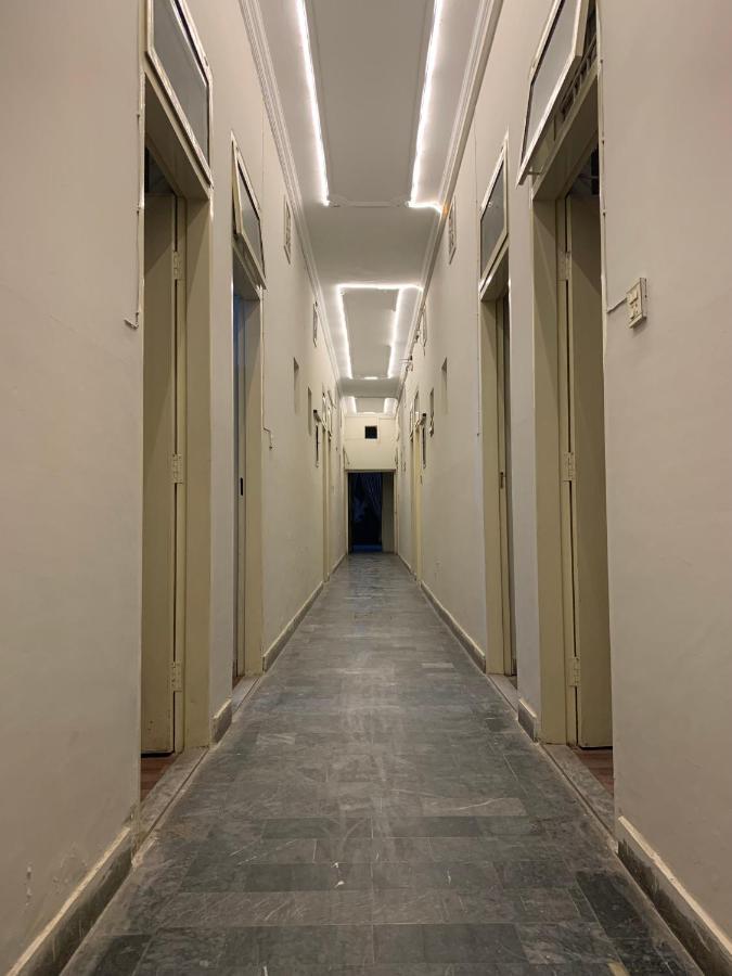 Eden Plus Executive Hotel Lahore Extérieur photo