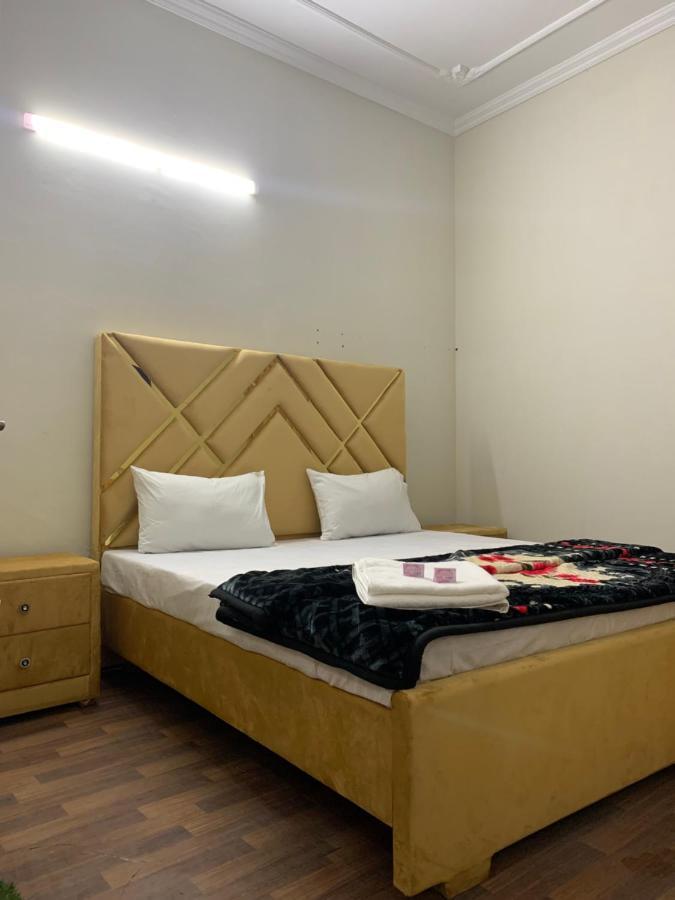 Eden Plus Executive Hotel Lahore Extérieur photo