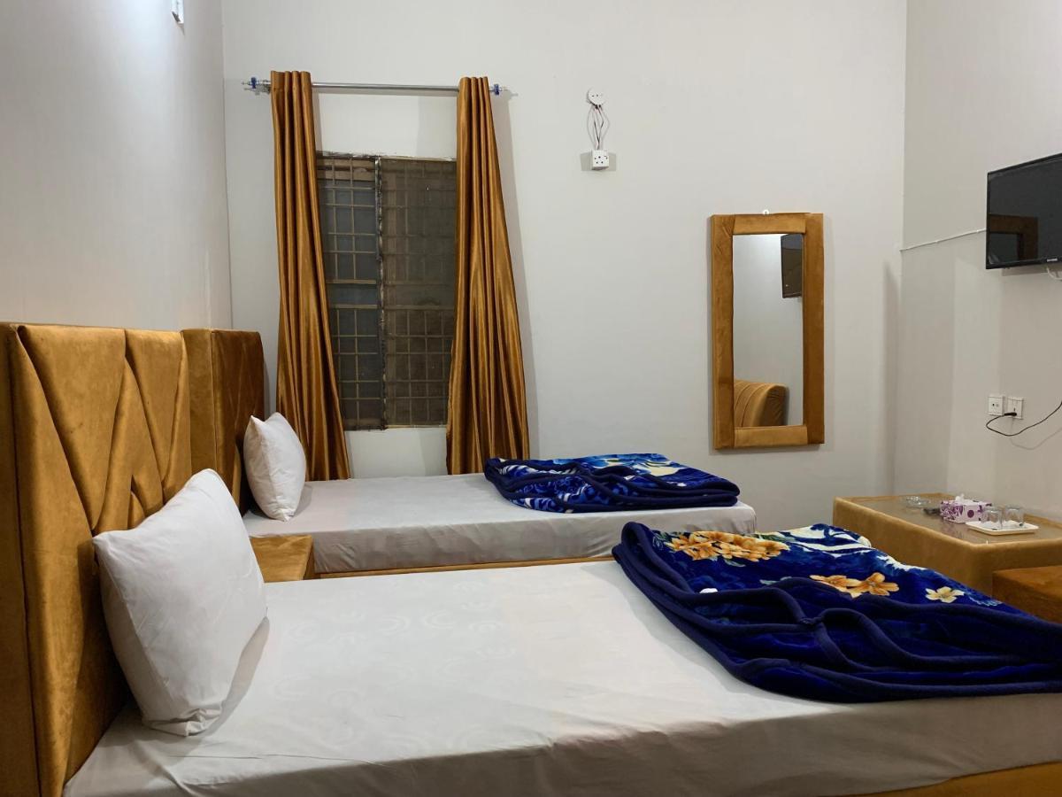 Eden Plus Executive Hotel Lahore Extérieur photo